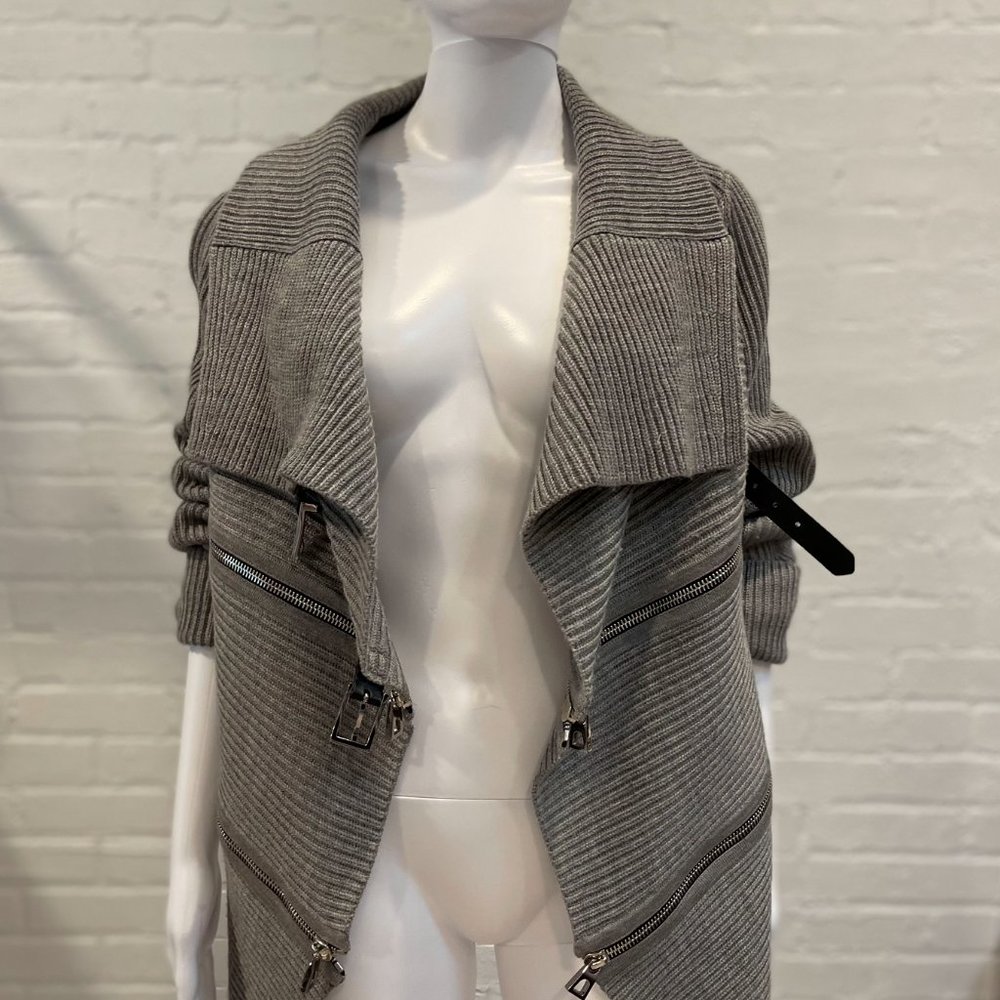 Cardigan - Picture 5 of 8